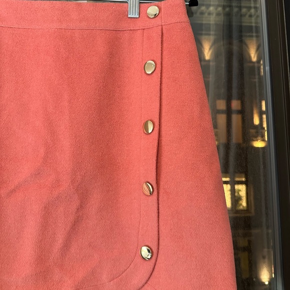 Loft Skirt - Picture 2 of 5